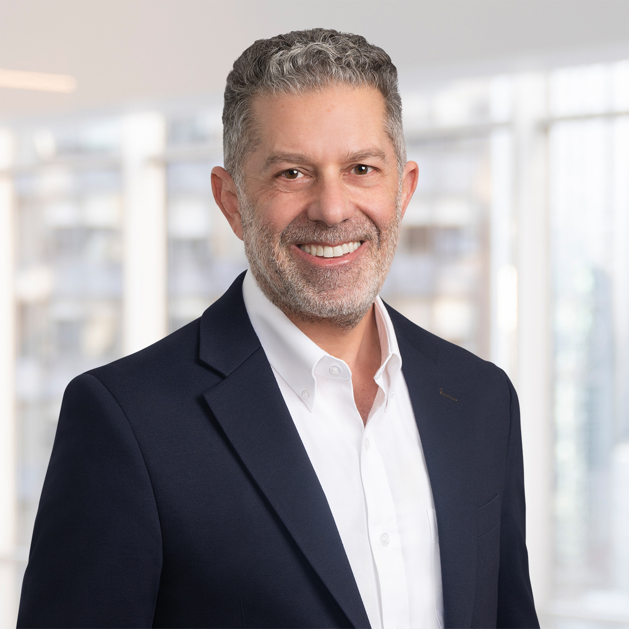 Headshot of Dov Lutzker