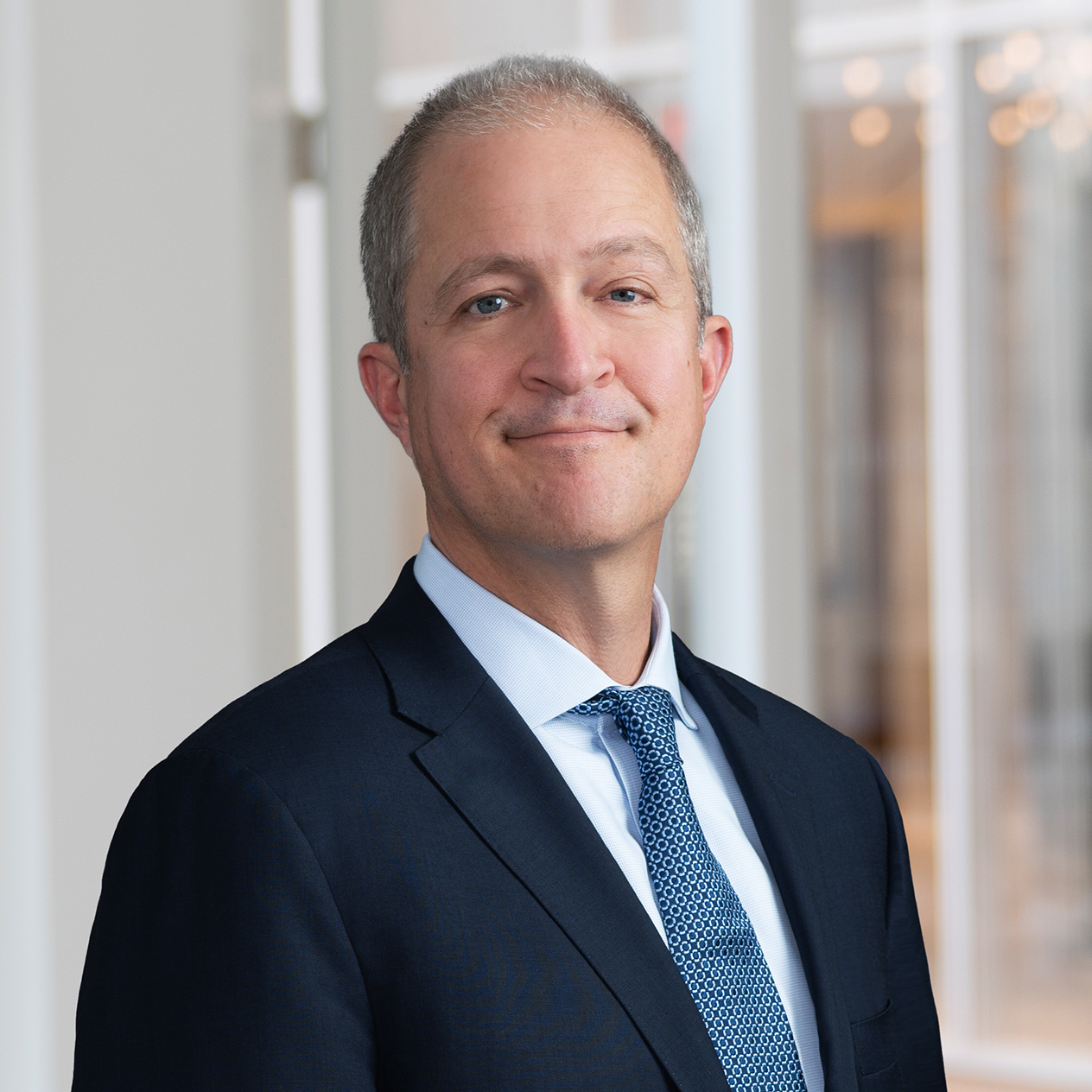 Headshot of Alexander Barnard