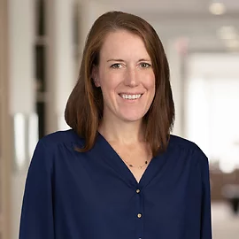 Headshot of Bronwyn Roantree