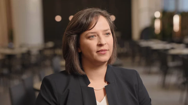 One-on-One with Ann Knuckles Mahoney